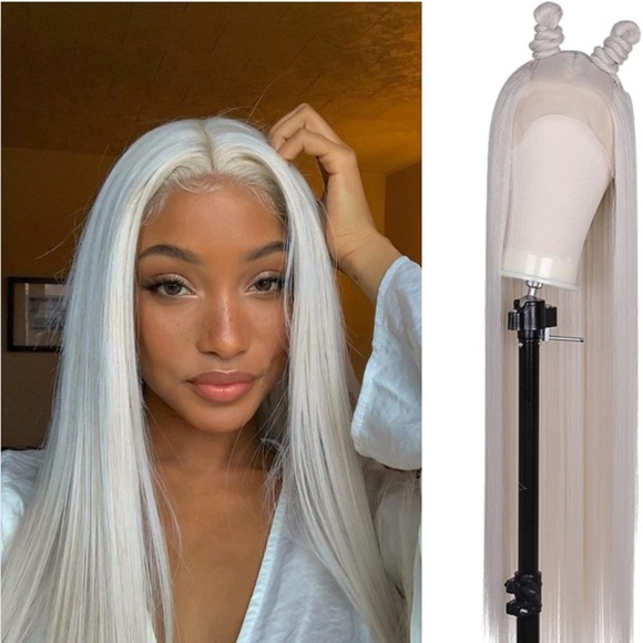 Grayish Long Straight Lace Front Wig - Picture 3 of 5